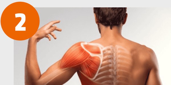 2 — přetížené rameno obsluhy stroje