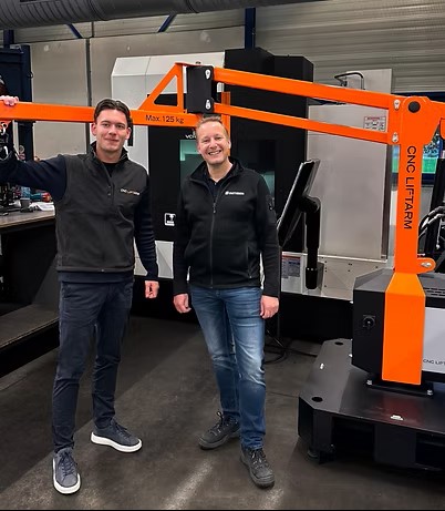 Majitel BMI-Thegon u zařízení CNC LiftArm